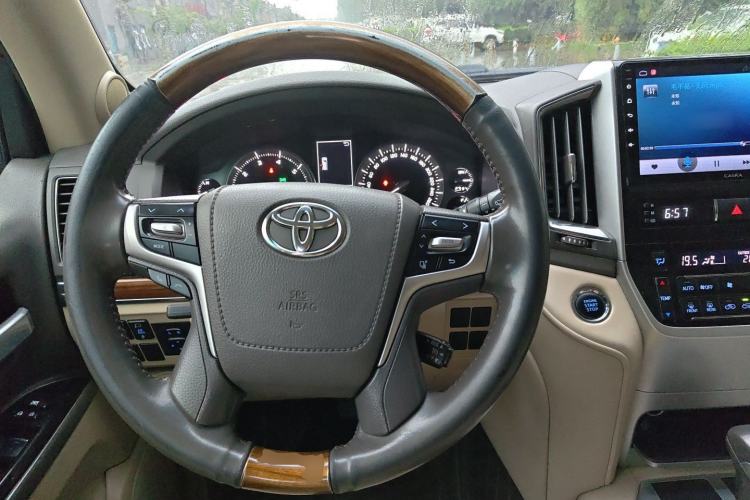 Used Toyota Land Cruiser  Steering Wheel