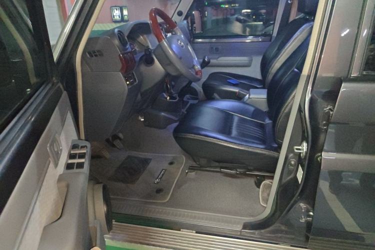 Used Toyota Land Cruiser  Driver Seat