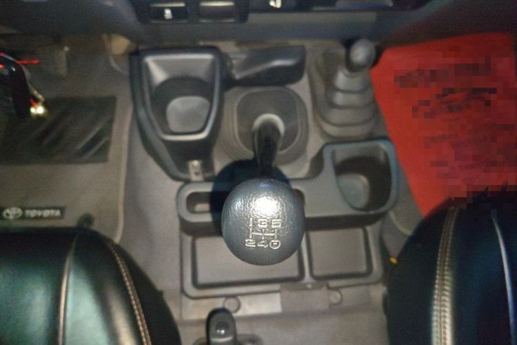 Used Toyota Land Cruiser  Gear Lever