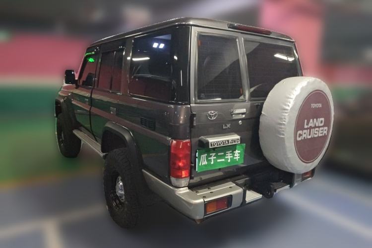 Used Toyota Land Cruiser  Rear Left 45 Deg