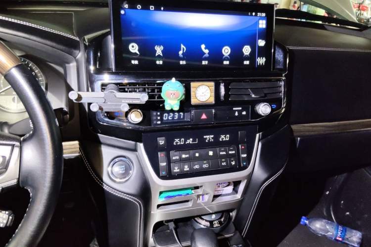 Used Toyota Land Cruiser  Audio And AC Panel