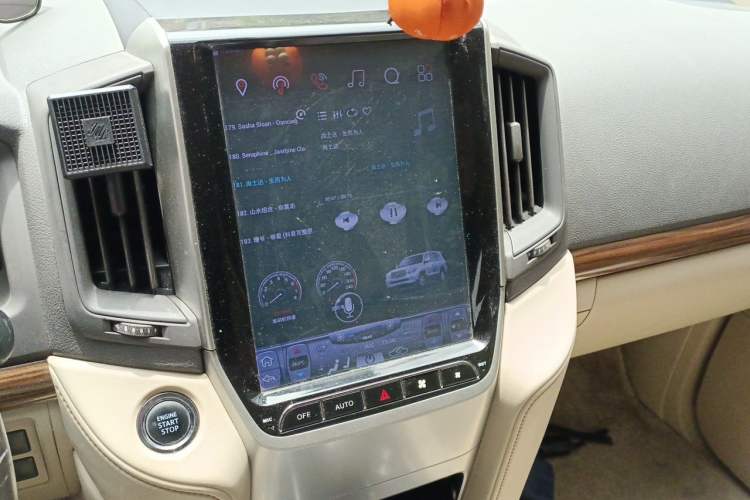Used Toyota Land Cruiser  Audio And AC Panel