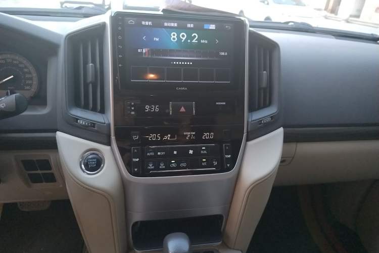 Used Toyota Land Cruiser  Audio And AC Panel