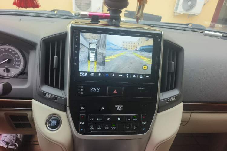 Used Toyota Land Cruiser  Audio And AC Panel
