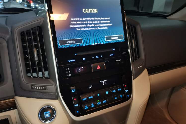 Used Toyota Land Cruiser  Audio And AC Panel