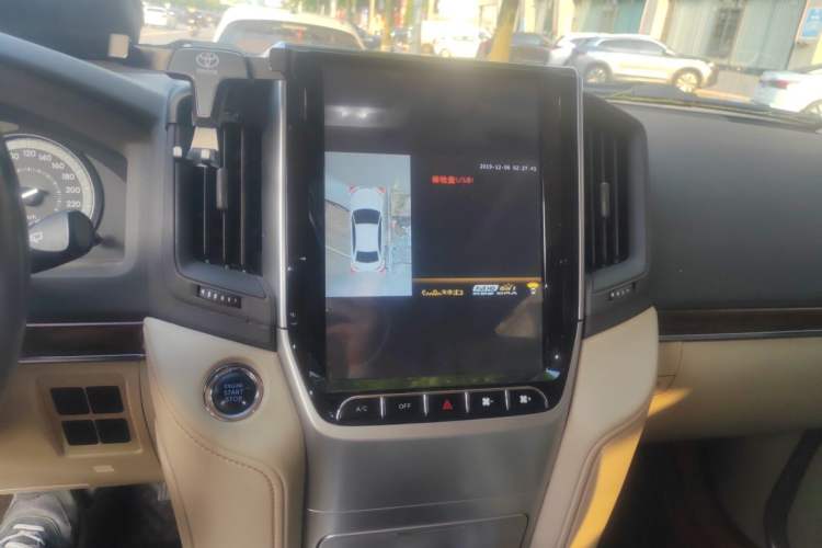 Used Toyota Land Cruiser  Audio And AC Panel