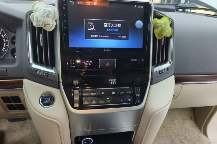 Used Toyota Land Cruiser  Audio And AC Panel