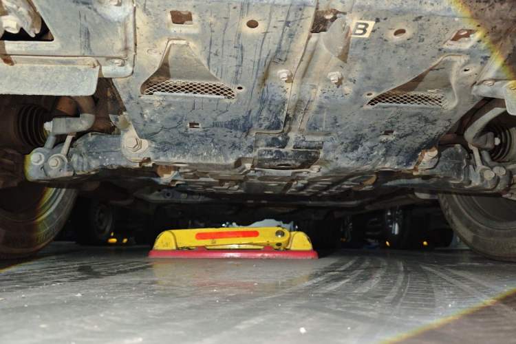 Used Toyota Land Cruiser  Chassis Front