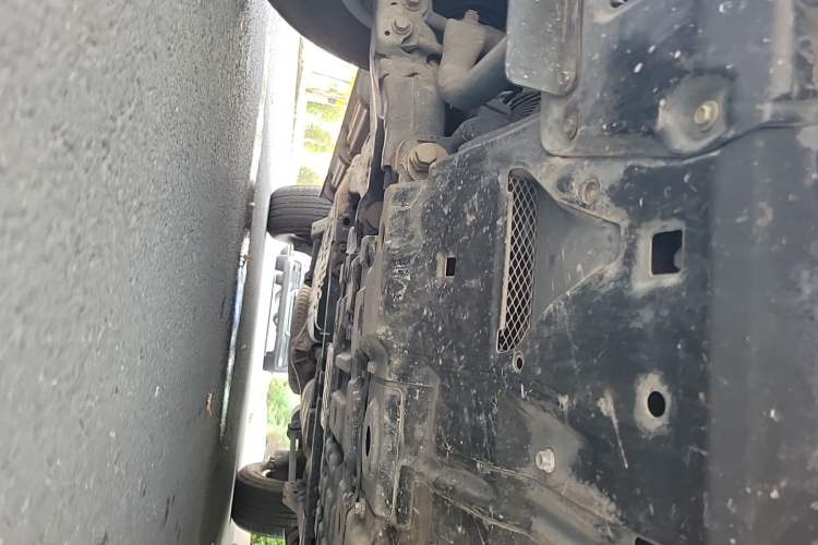 Used Toyota Land Cruiser  Chassis Front
