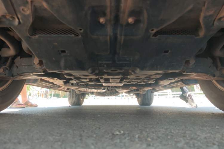 Used Toyota Land Cruiser 2018 5.7L VX-R Middle East Chassis Front