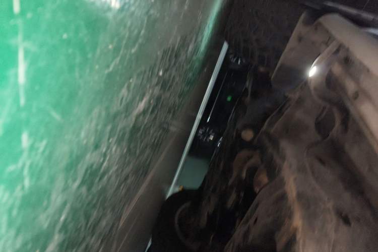 Used Toyota Land Cruiser  Chassis Front Left
