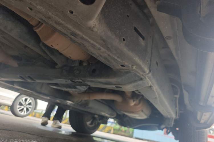 Used Toyota Land Cruiser  Chassis Front Left