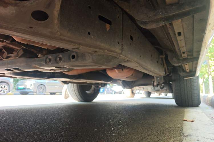Used Toyota Land Cruiser 2018 4.0 Iron-Wheel Refrigerator Basic Version with No Electric Base Middle East Market Chassis Front Left