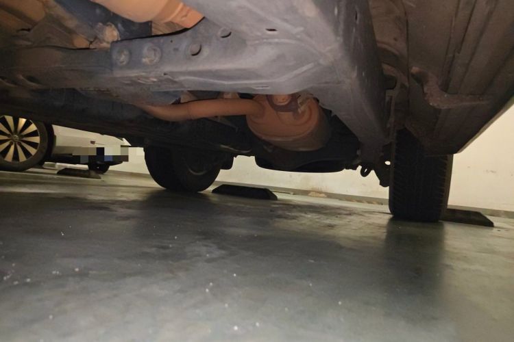 Used Toyota Land Cruiser  Chassis Front Left