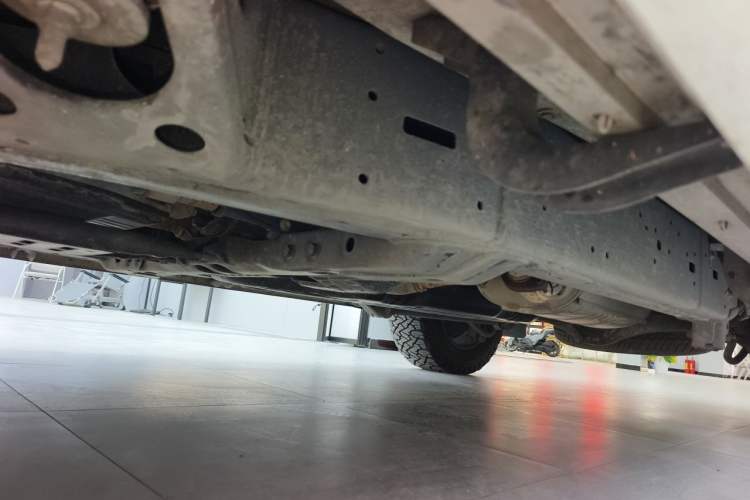 Used Toyota Land Cruiser  Chassis Front Left