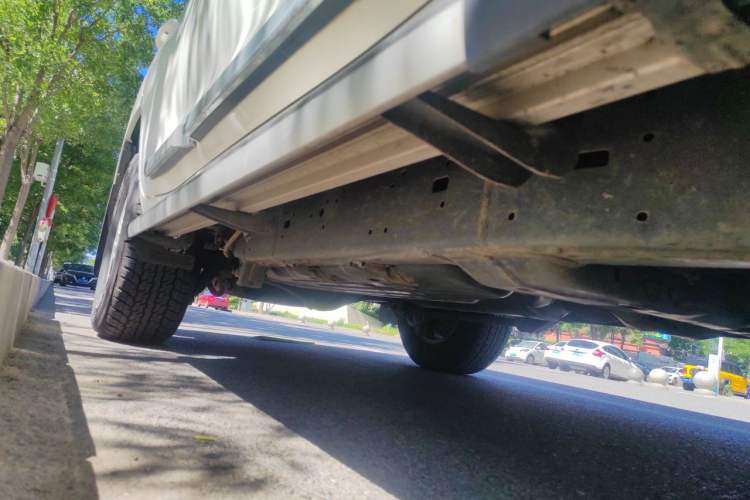 Used Toyota Land Cruiser  Chassis Front Right
