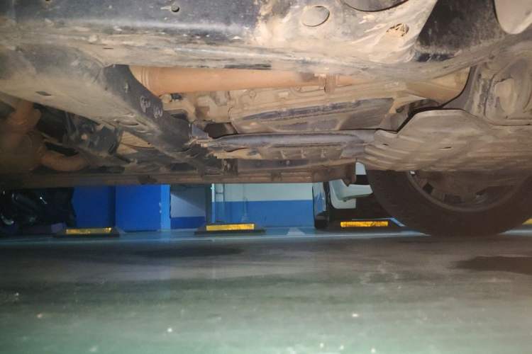 Used Toyota Land Cruiser  Chassis Front Right