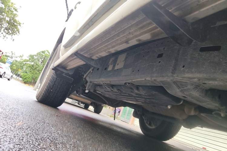 Used Toyota Land Cruiser  Chassis Front Right