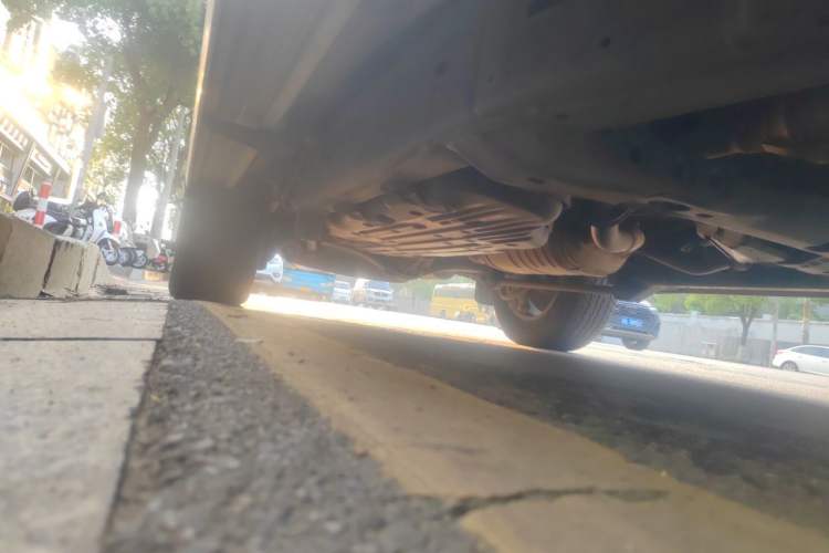 Used Toyota Land Cruiser  Chassis Front Right