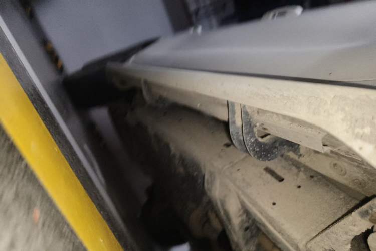 Used Toyota Land Cruiser  Chassis Front Right