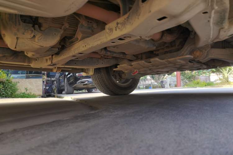 Used Toyota Land Cruiser  Chassis Front Right