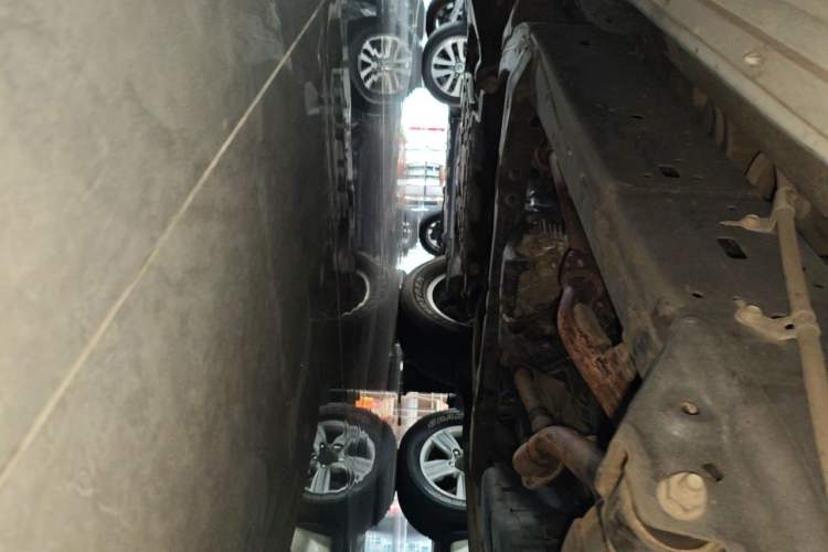 Used Toyota Land Cruiser  Chassis Rear Left