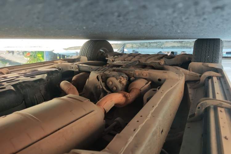 Used Toyota Land Cruiser 2018 5.7L VX-R Middle East Chassis Rear Left