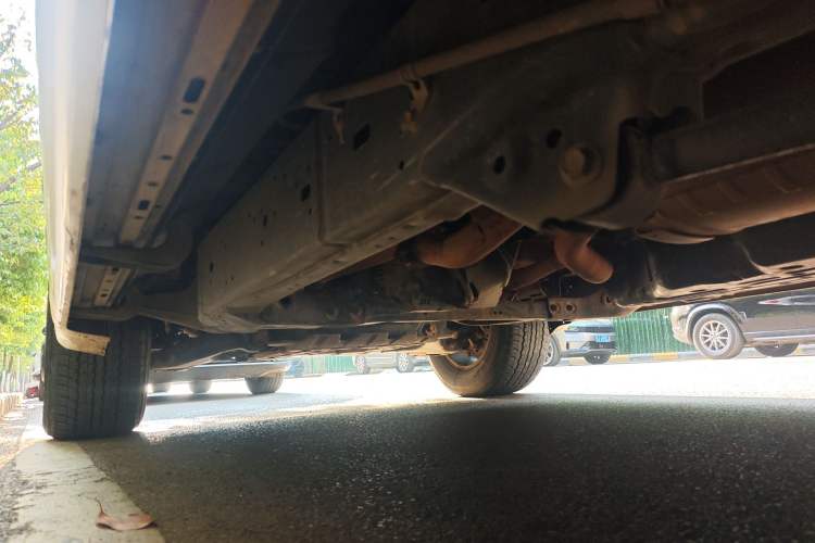 Used Toyota Land Cruiser 2018 4.0 Iron-Wheel Refrigerator Basic Version with No Electric Base Middle East Market Chassis Rear Left