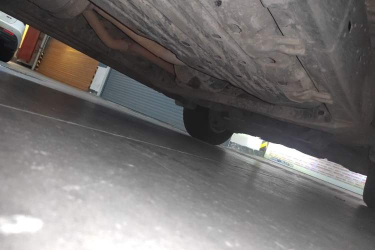Used Toyota Land Cruiser  Chassis Rear Right