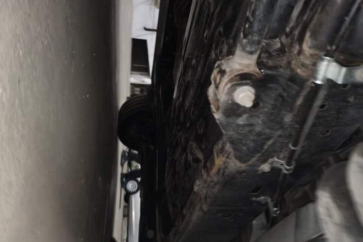 Used Toyota Land Cruiser  Chassis Rear Right