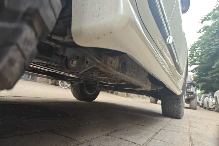 Used Toyota Land Cruiser  Chassis Rear Right