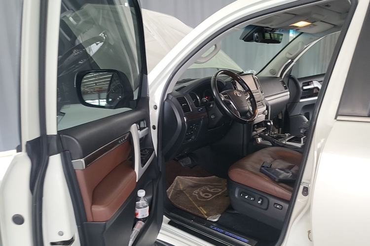 Used Toyota Land Cruiser  Driver Seat