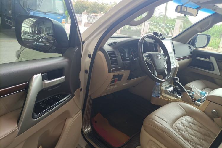 Used Toyota Land Cruiser  Driver Seat
