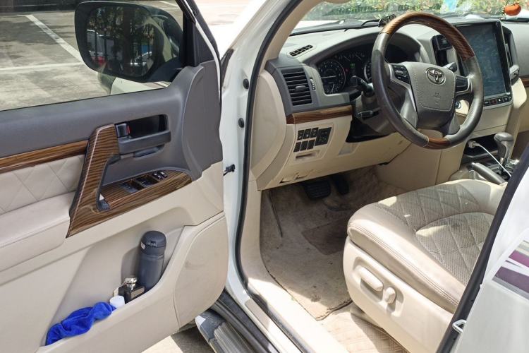 Used Toyota Land Cruiser  Driver Seat