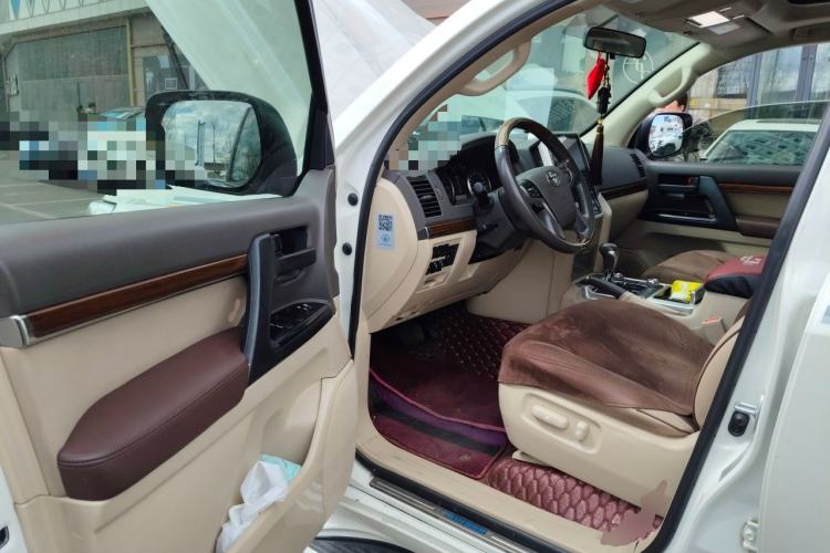 Used Toyota Land Cruiser  Driver Seat