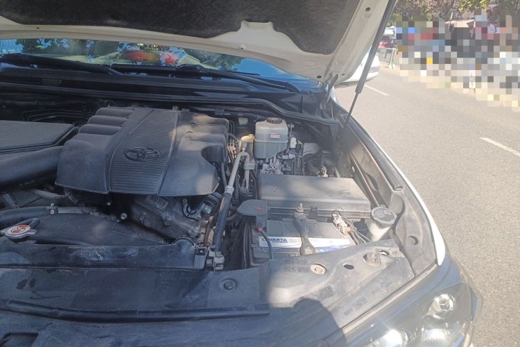 Used Toyota Land Cruiser  Engine Bay Left