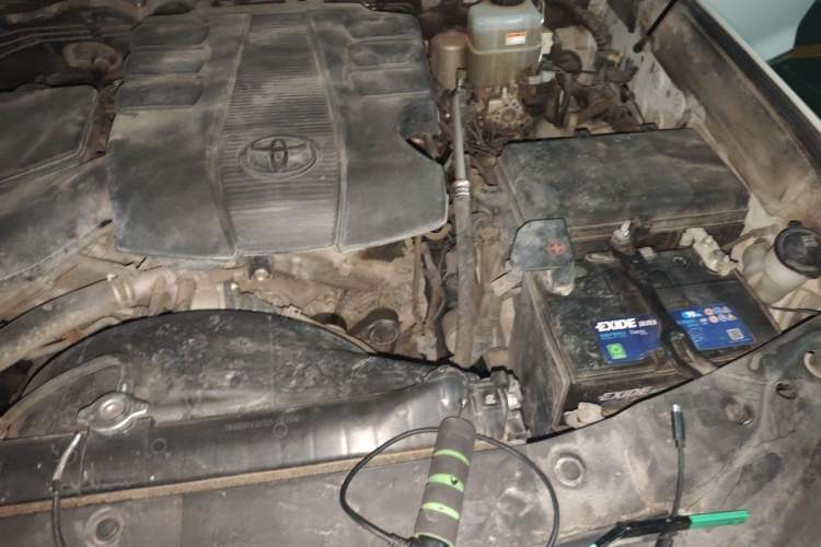Used Toyota Land Cruiser  Engine Bay Left