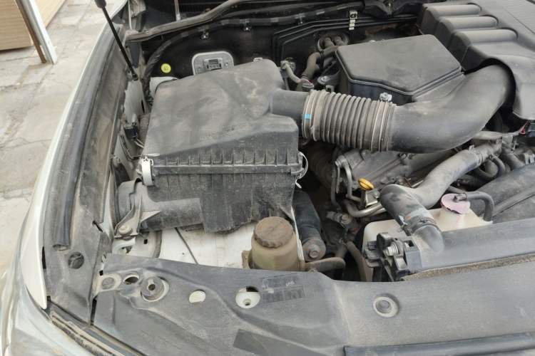 Used Toyota Land Cruiser  Engine Bay Right