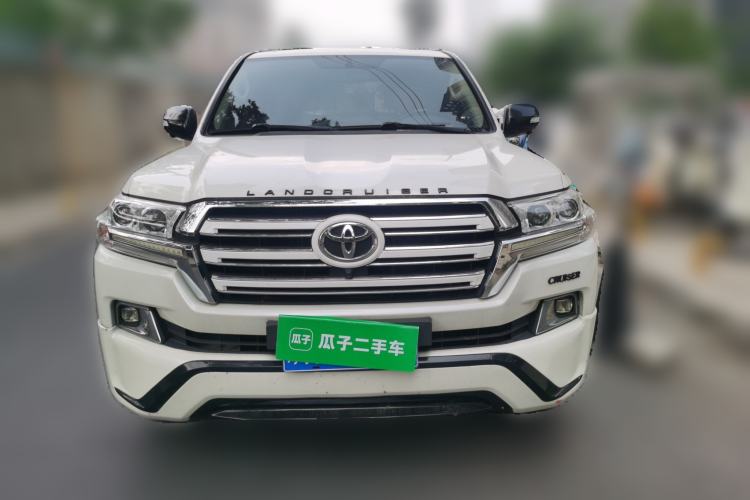 Used Toyota Land Cruiser  Front