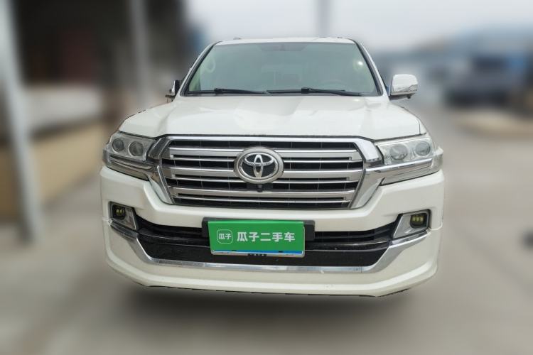 Used Toyota Land Cruiser  Front