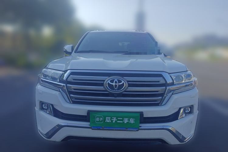 Used Toyota Land Cruiser  Front