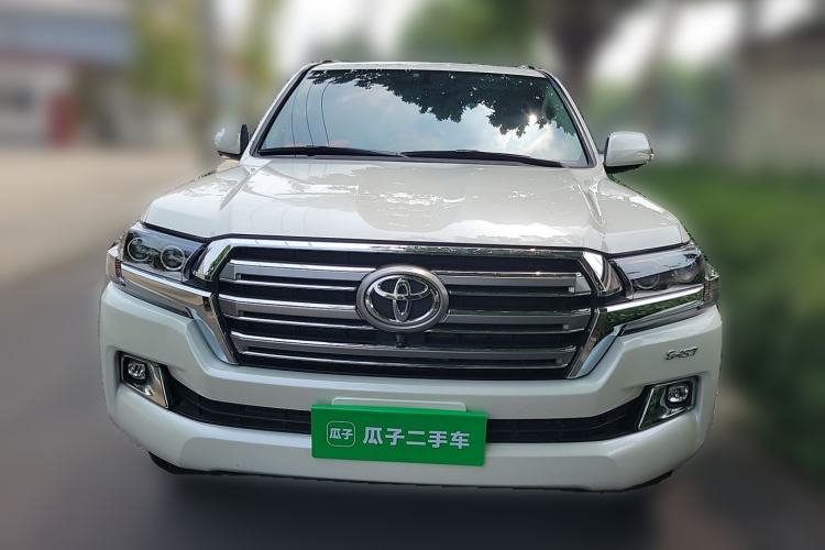 Used Toyota Land Cruiser  Front