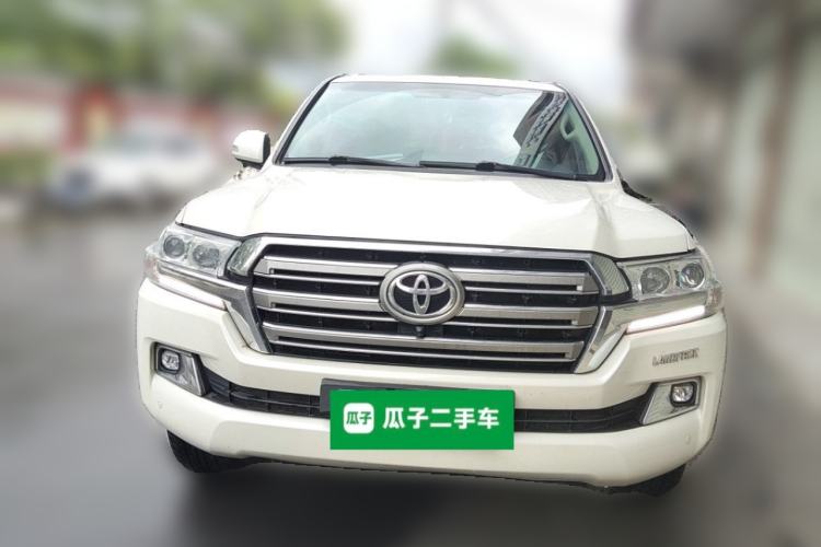 Used Toyota Land Cruiser  Front