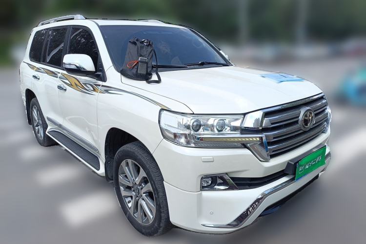 Used Toyota Land Cruiser  Front Right 45 Deg