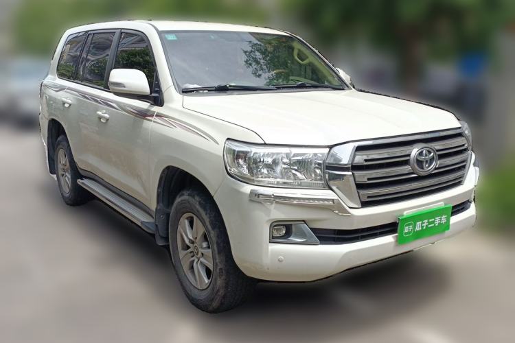 Used Toyota Land Cruiser  Front Right 45 Deg