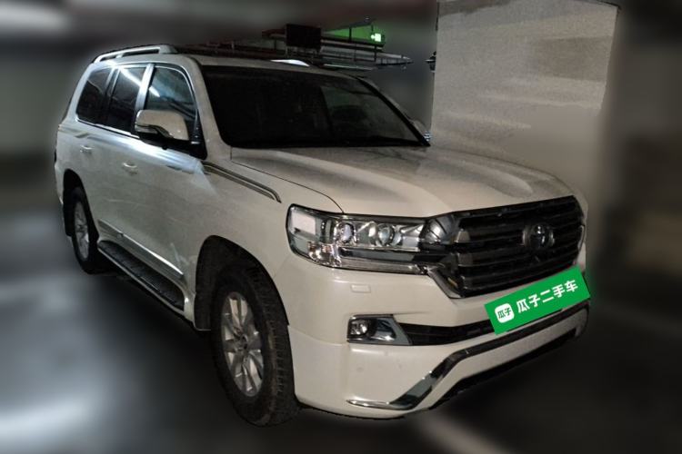 Used Toyota Land Cruiser  Front Right 45 Deg