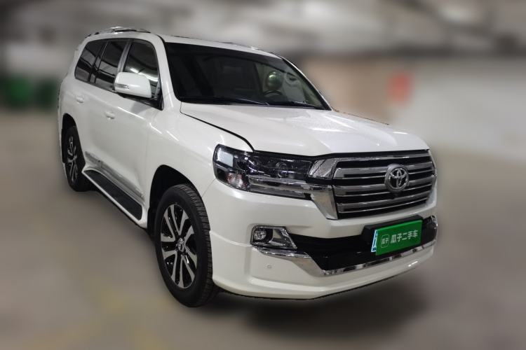 Used Toyota Land Cruiser  Front Right 45 Deg