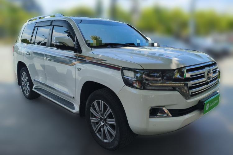 Used Toyota Land Cruiser  Front Right 45 Deg