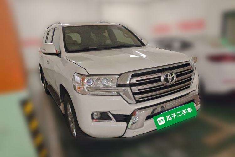 Used Toyota Land Cruiser  Front Right 45 Deg