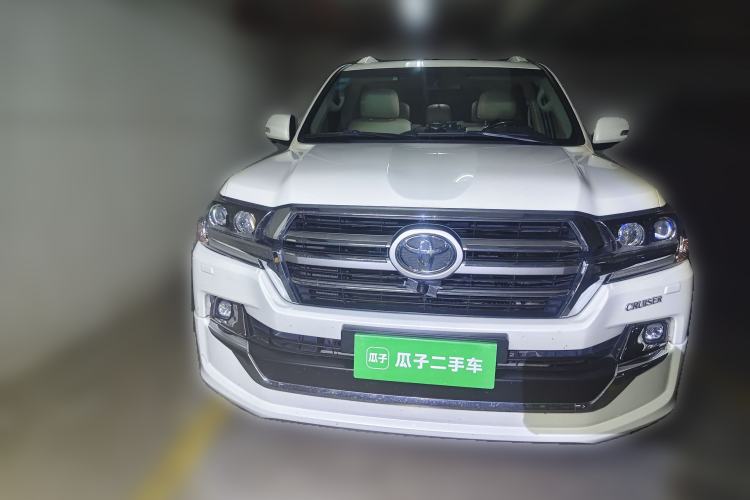 Used Toyota Land Cruiser 2018 4.0L GX-R Gasoline 7-Seater Middle East Front